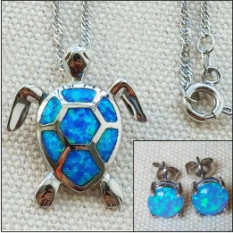 Opal stone Honu w/18 inch Twisted Chain