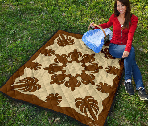 Honu Palm Brown/Natural Printed Quilted Blanket